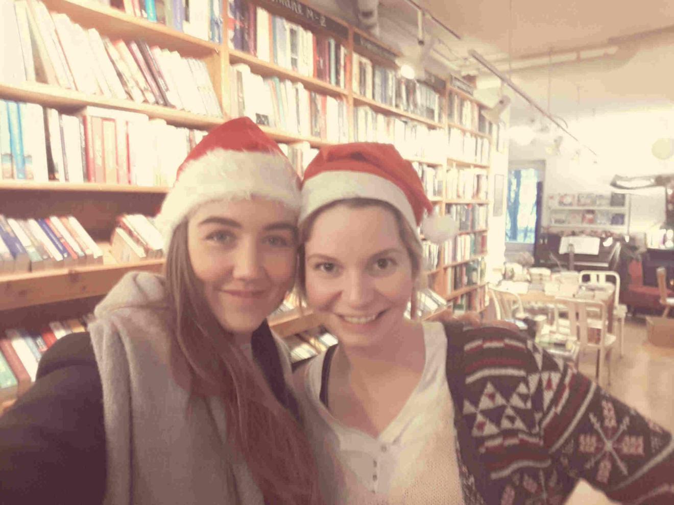 Weihnachtswichtel im Buch-Café 